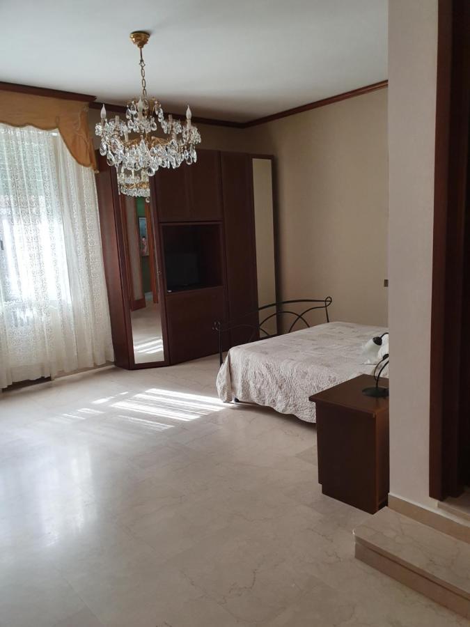 Bed & Breakfast Aurelia Bologna Exteriör bild
